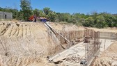 The construction project of Yen Ngua Reservoir in Cu Ewi Commune is on the way