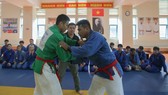 Võ sĩ là Lê Đức Đông và Trần Thương quyết tâm bảo vệ tấm HCV ở kỳ SEA Games 3 năm trước ngay trên nhà. Ảnh: Dũng Phương