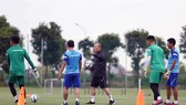 Thầy trò ông Park đã không có trận đấu tập huấn thứ 3 như dự kiến. Ảnh: Đoàn Nhật