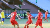 Niềm vui chiến thắng của cầu thủ Phú Thọ