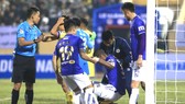 Hà Nội FC thua đậm ở ngày ra quân