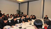Đại hội Đảng lần thứ XI - Các đại biểu tiếp tục thảo luận các văn kiện