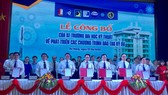 7 trường đại học kỹ thuật hàng đầu Việt Nam cùng thực hiện nghi thức ký kết