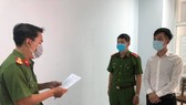 Công an TP Đà Nẵng tống đạt quyết định khởi tố đối với Nguyễn Quang Trọng