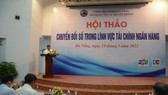 Ông Trần Phước Sơn, Phó Chủ tịch UBND TP Đà Nẵng phát biểu tại hội thảo