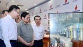 Ngày 11-9, Thủ tướng Phạm Minh Chính đã làm việc với Tập đoàn Dầu khí Quốc gia Việt Nam (PVN) nhằm đẩy nhanh tiến độ triển khai một số dự án trọng điểm, xử lý những khó khăn, vướng mắc của tập đoàn. Ảnh: VIẾT CHUNG