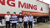 Tiếp nhận 18 container hàng hóa thiết yếu từ tỉnh Hà Tĩnh hỗ trợ TPHCM   