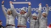 Các VĐV luge (trượt băng nằm ngửa) của Đức giành HCV đồng đội tiếp sức tại Pyeongchang 2018. Ảnh: GETTY IMAGES