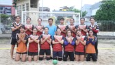 Đội bóng ném bãi biển nữ Việt Nam chuẩn bị sang Mỹ tham dự World Games. Ảnh: NGUYỄN ANH