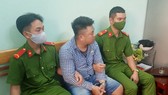 Đối tượng Long tại cơ quan công an