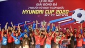 Song Hùng FC - đại diện đến từ TPHCM là nhà vô địch toàn quốc mùa giải 2020. Ảnh: T.L.