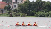 Các nữ tay chèo Rowing Việt Nam "vô đối" ở nội dung vòng loại. ẢNH: THIÊN AN