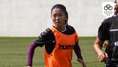Huỳnh Như đã có trận đấu đầu tiên cho Lank FC