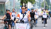 Diễu hành xe cổ chào mừng Ngày Di sản Văn hoá Việt Nam lần thứ 17