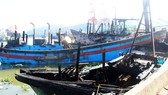 Hàng loạt tàu cá bốc cháy tại Cảng cá Quy Nhơn