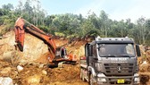 Bình Định: Xử lý nghiêm vụ trộm đất ở khu mỏ hết hạn khai thác