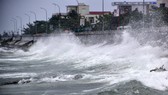 Bình Định, Quảng Ngãi “chạy đua” sơ tán dân trước bão số 4
