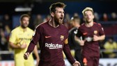 Villarreal - Barcelona 0-2: Messi, Suarez ghi bàn, Barca củng cố ngôi đầu