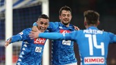 Napoli - Udinese 4-2: Amin Younes, José Callejon, Arkadiusz Milik, Dries Mertens rút ngắn điểm số
