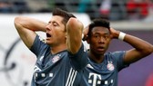 RB Leipzig - Bayern Munich 0-0: Trọng tài Manuel Grafe và VAR níu chân Bayern