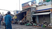Cháy cửa hàng đồ phụ tùng xe máy gần chợ Vĩnh Bình
