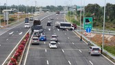 Cao tốc Trung Lương – Mỹ Thuận: Lúng túng ngày đầu thông xe