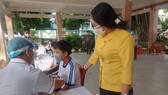 Vĩnh Long: Tiêm vaccine ngừa Covid-19 cho hơn 8.700 học sinh lớp 6