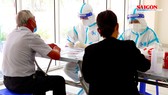 Đội ngũ y bác sĩ nơi tuyến đầu trực xuyên tết trong bệnh viện dã chiến