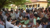 Đoàn y bác sĩ TPHCM khám chữa bệnh và phát thuốc miễn phí cho người dân Campuchia