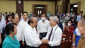 Chủ tịch nước Nguyễn Xuân Phúc: Chăm lo tốt hơn lực lượng y tế cơ sở