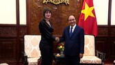 Chủ tịch nước Nguyễn Xuân Phúc tiếp Đại sứ Hà Lan và Đại sứ Thụy Sĩ chào từ biệt