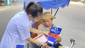 FPT Long Châu đồng hành với những hoàn cảnh khó khăn 