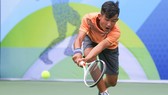 Tay vợt 16 tuổi Nguyễn Văn Phương vươn lên từ khó khăn