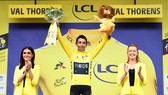 Egan Bernal đăng quang Tour de France 2019.