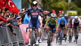 Jasper Philipsen thắng chặng thứ hai liên tiếp tại Tour of Turkey 2021 