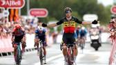 Wout Van Aert lần thứ 3 thắng chặng tại Tour of Britain 2021