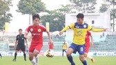 Đồng Tháp (áo vàng) có chiến thắng kịp thời trước Tây Ninh. Ảnh: DƯƠNG THU