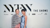 H’Hen Niê tái ngộ đương kim Miss Universe Catriona Gray tại New York Fashion Week