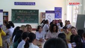 Bà Michelle Obama thăm Trường THPT Cần Giuộc, Long An