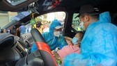 Đà Nẵng: Hỗ trợ 117 bệnh nhân về nhà trên chuyến xe nghĩa tình 0 đồng