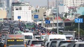 Traffic congestion on Thu Thiem bridge in HCM City (Photo: VNA)