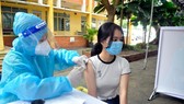First students of the country general and HCMC particular get Covid-19 vaccine.