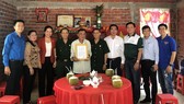 Đảng ủy Khối Dân - Chính - Đảng và các đơn vị trao nhà tình nghĩa tại tỉnh Bến Tre ngày 1-2