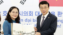 Đẩy mạnh hợp tác xúc tiến du lịch TPHCM – TP Incheon
