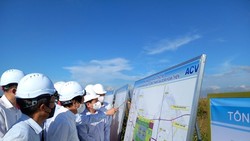 Phó Thủ tướng Lê Văn Thành cùng đoàn công tác đi kiểm tra tại thực địa dự án sân bay Long Thành ngày 28-12-2021