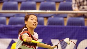 Tay vợt Nguyễn Thuỳ Linh.