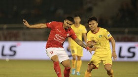 Sắp tới, các cầu thủ thi đấu ở V-League cũng sẽ được lấy mẫu xét nghiệm doping ngẫu nhiên. Ảnh: DŨNG PHƯƠNG