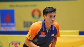 Tay vợt Nguyễn Anh Tú và các tuyển thủ tạm dừng thi đấu nội bộ tuyển chọn thành phần tham dự SEA Games 31.