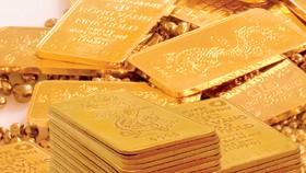 PNJ thu hơn 11.600 tỷ đồng nửa đầu năm nhờ bán vàng miếng, đổi chiến lược bán trang sức online