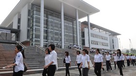 Thí sinh cả nước chuẩn bị bước vào kỳ thi tốt nghiệp THPT 2021. Ảnh: QUANG PHÚC